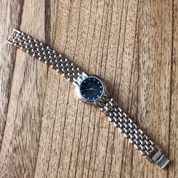 Elgin Diamond Quartz Watch - Picture 4 of 16